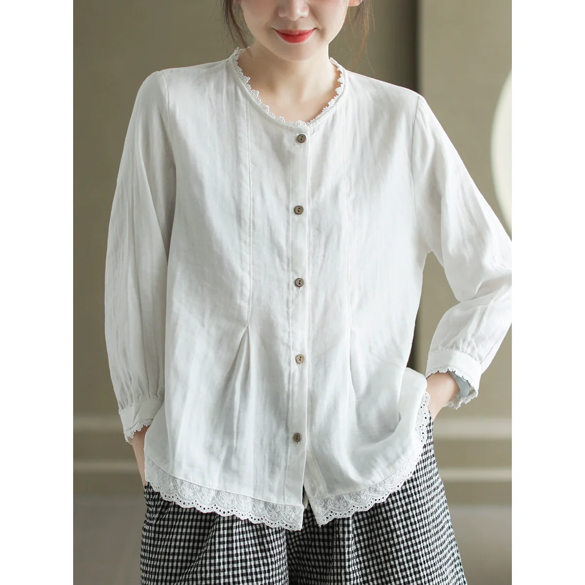 Women Autumn Cotton Lace Trim Round Neck Shirt