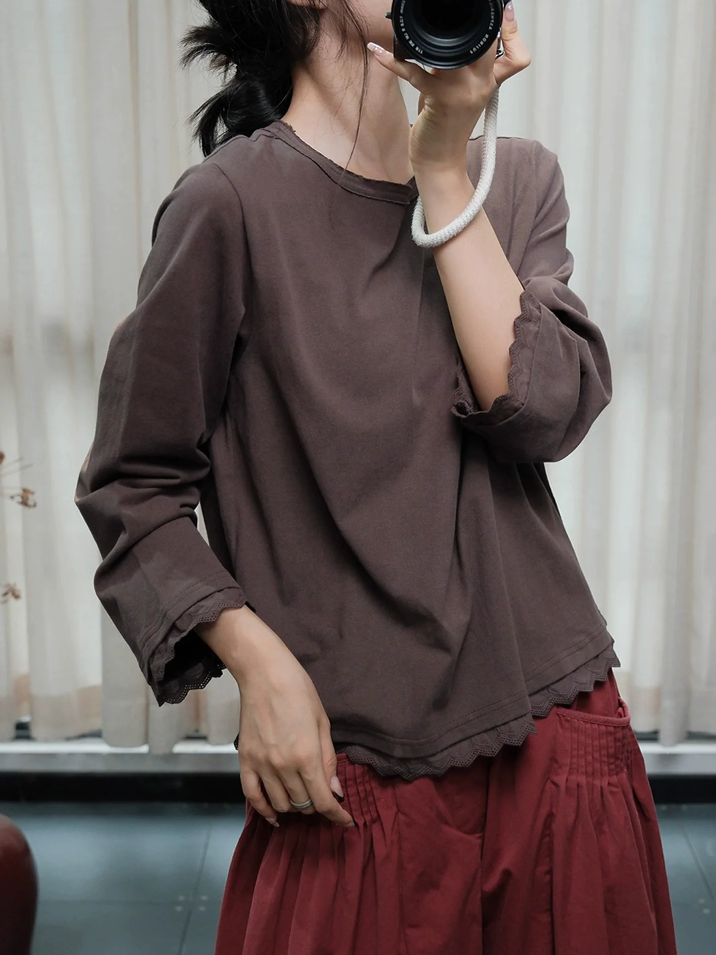 Retro Cotton Round Neck Scalloped Edge Tops