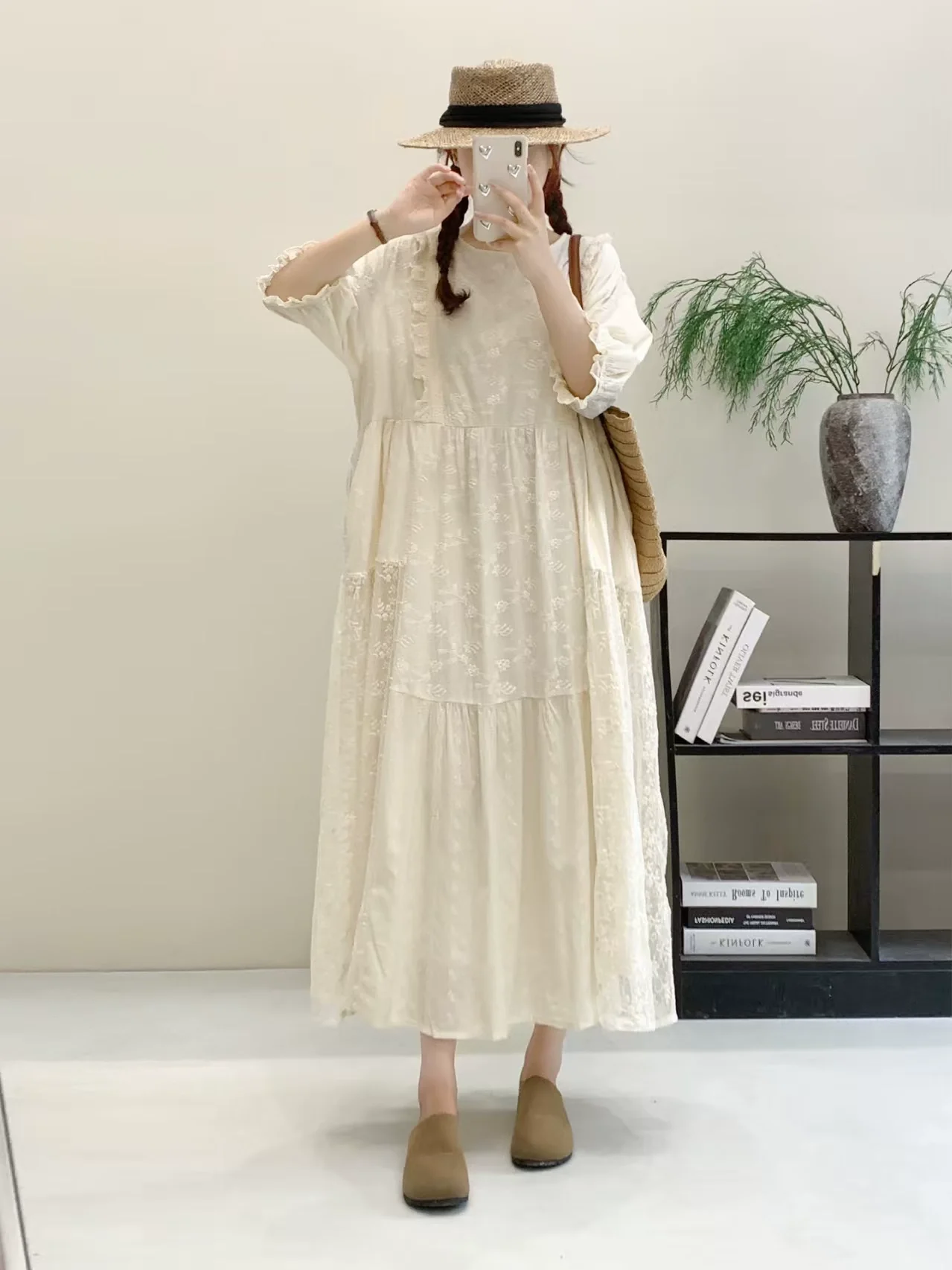 Retro Cotton Linen Lace Patchwork Loose Embroidered Dress