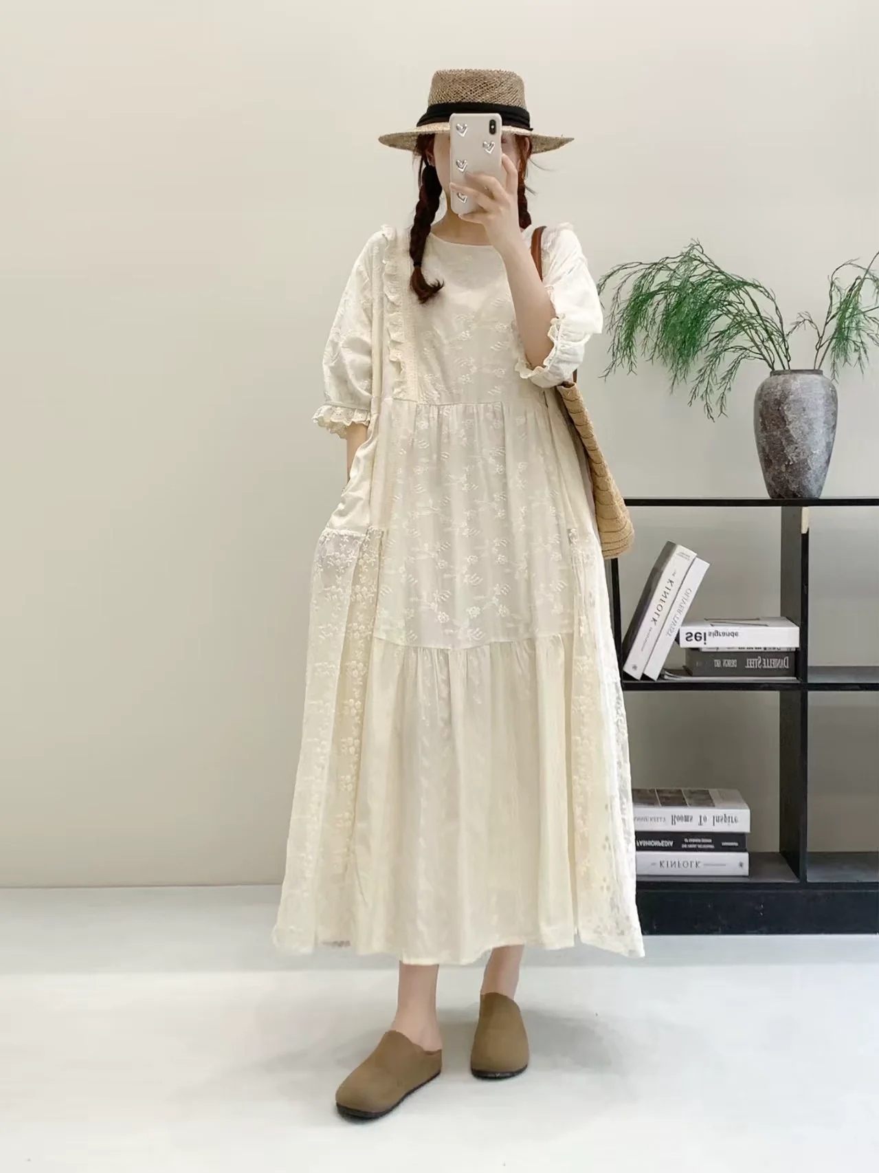 Retro Cotton Linen Lace Patchwork Loose Embroidered Dress