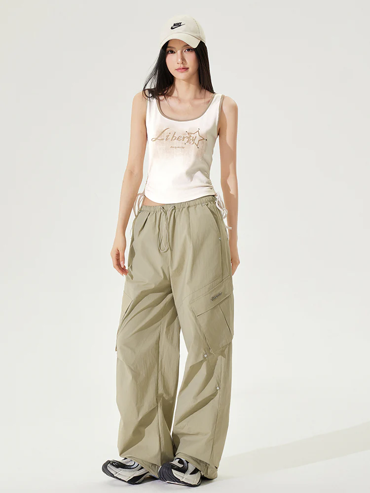 Pleated Low-rise Cargo Pants