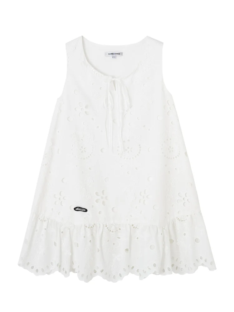 White 3D Embroidered Sleeveless Dress