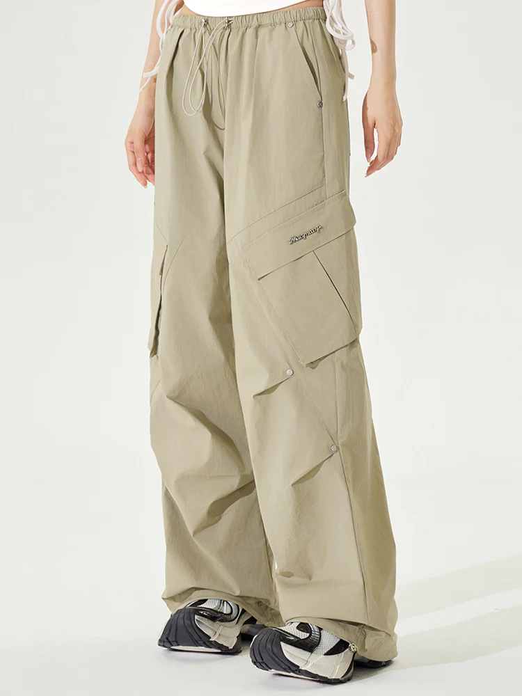Pleated Low-rise Cargo Pants