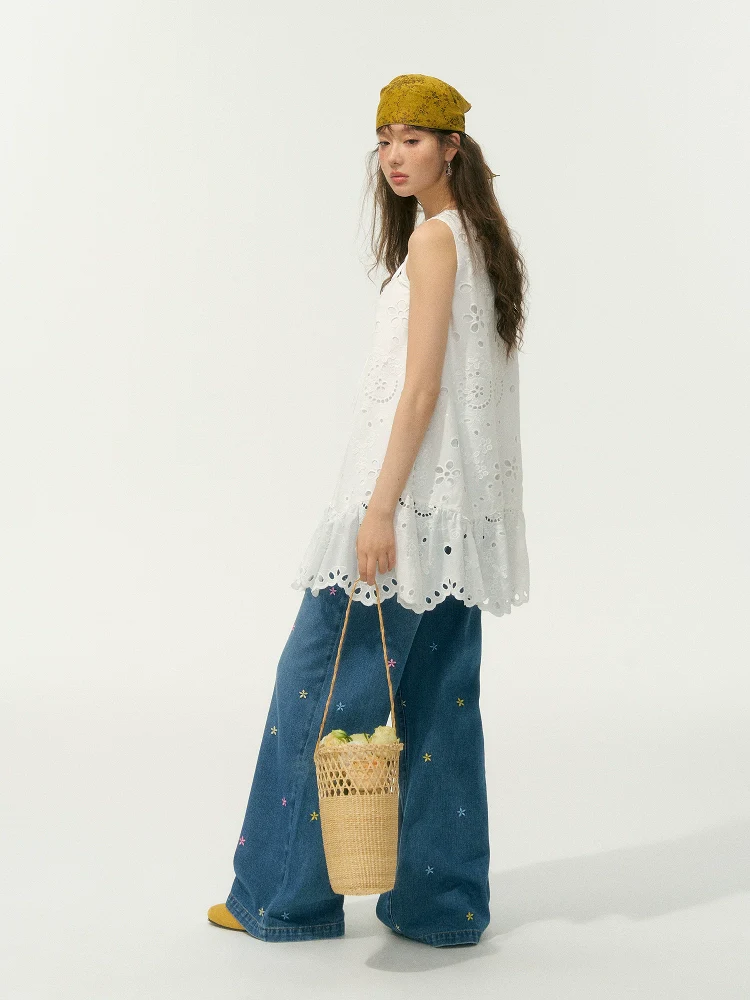 White 3D Embroidered Sleeveless Dress