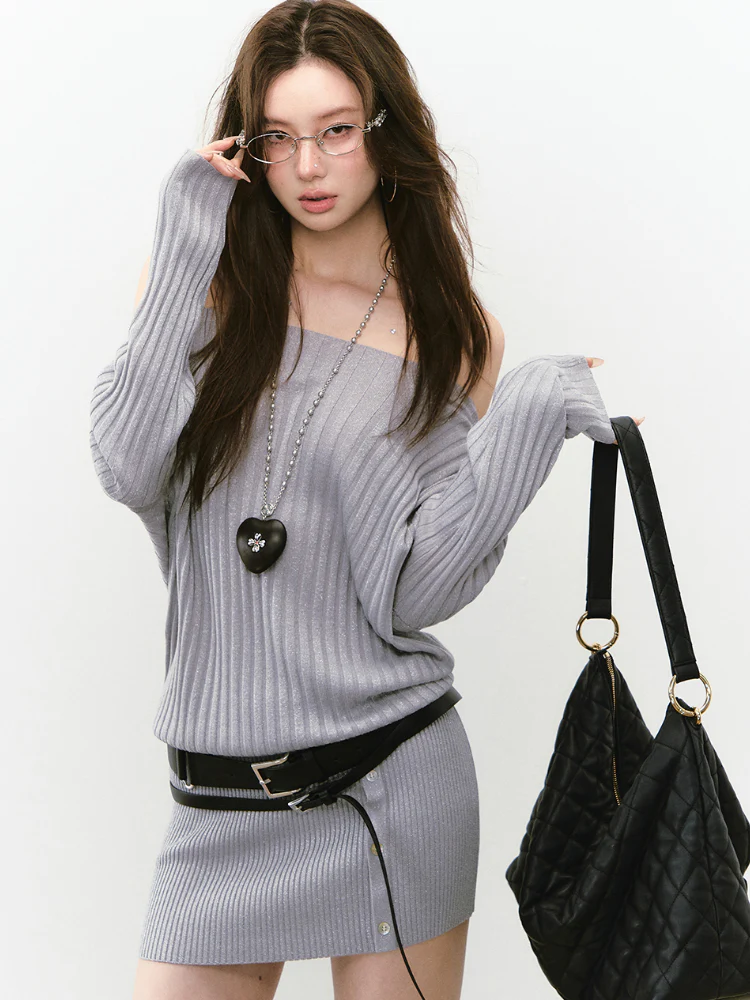 Off-Shoulder Slant Shoulder Button Dress