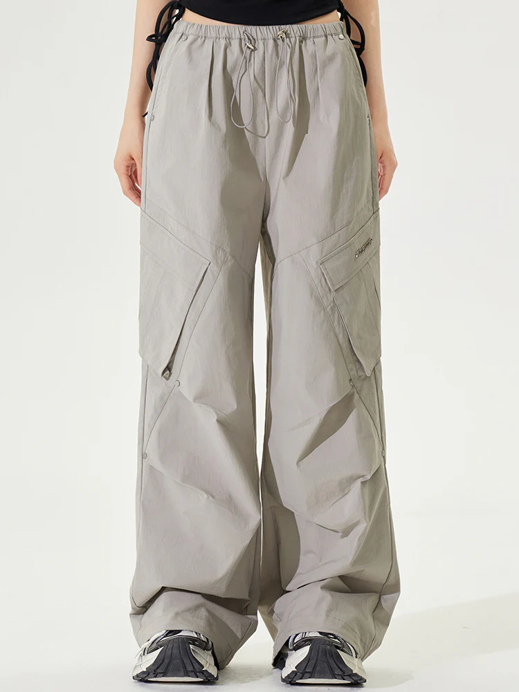 Pleated Low-rise Cargo Pants