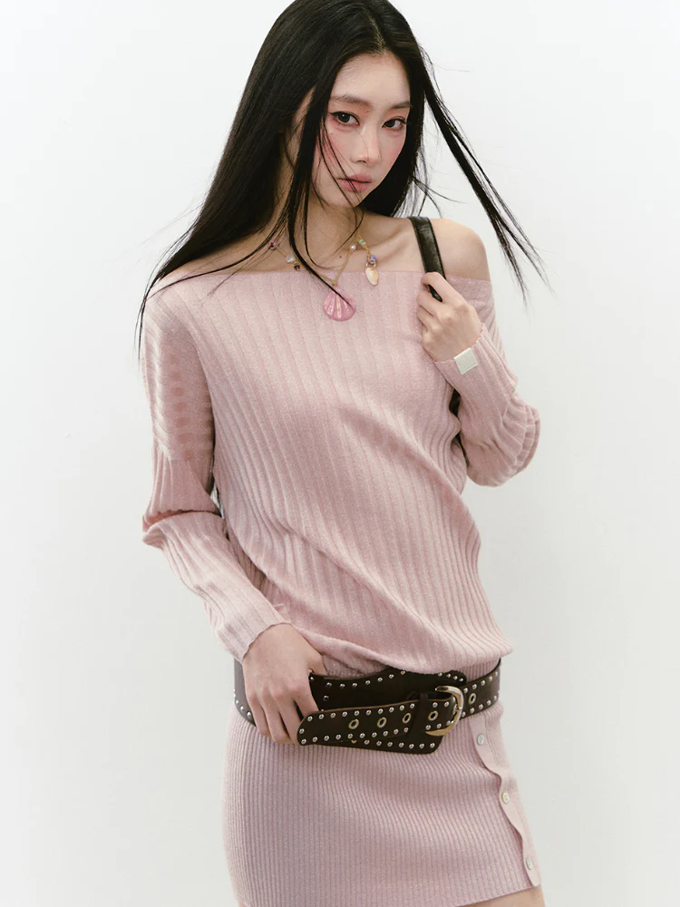 Off-Shoulder Slant Shoulder Button Dress