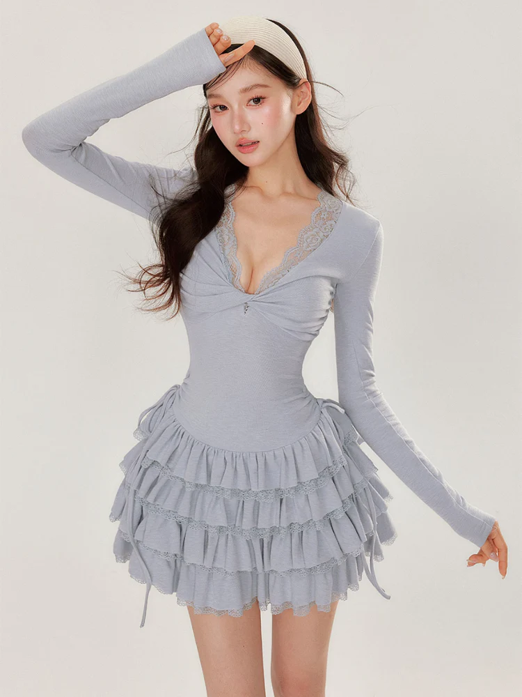 V-neck Long Sleeve Cake Dress