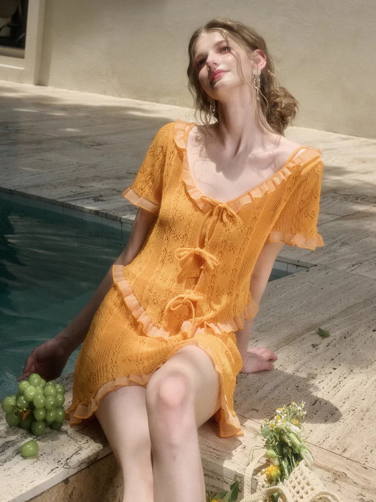 Cool Fabric Knitted Blouse & Skirt Set