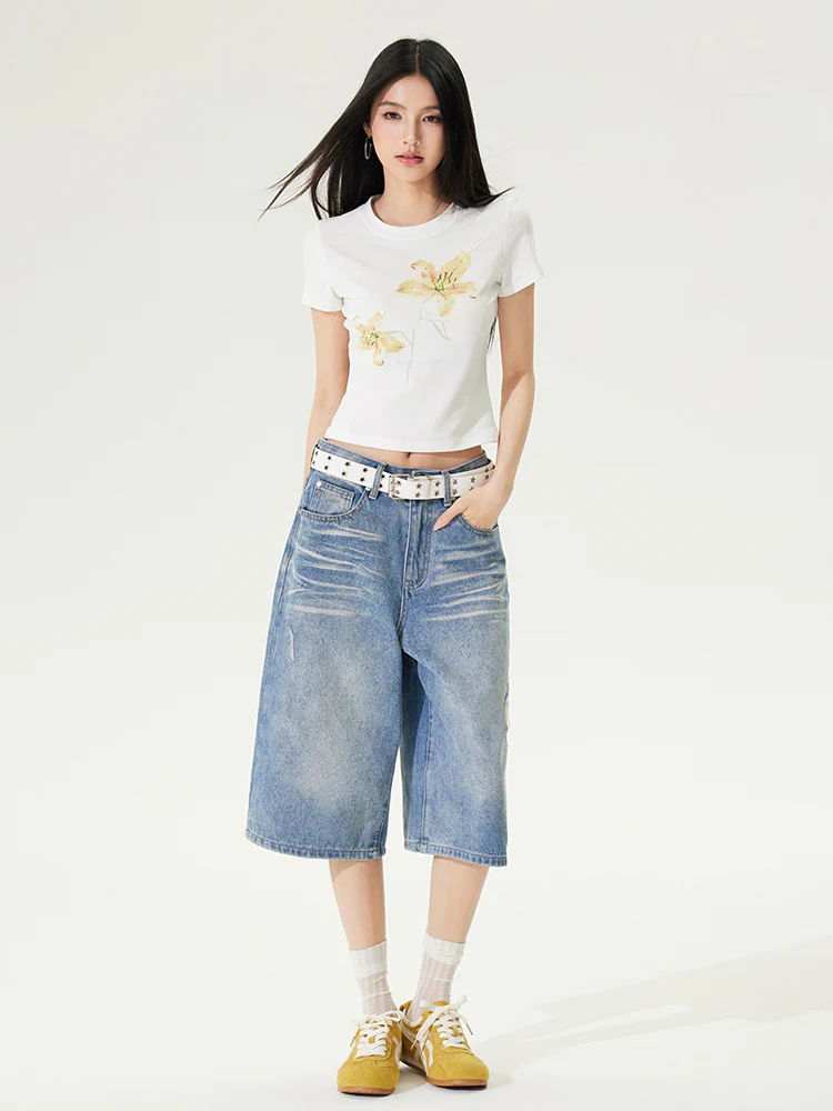 Distressed 7-inch Denim Straight Pants