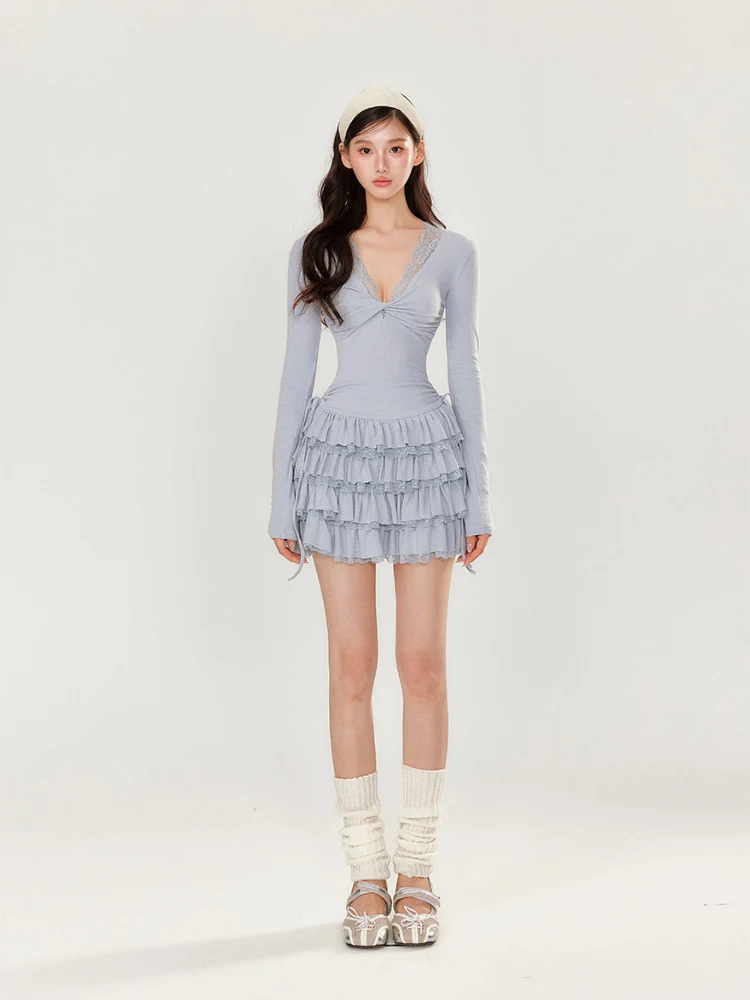 V-neck Long Sleeve Cake Dress