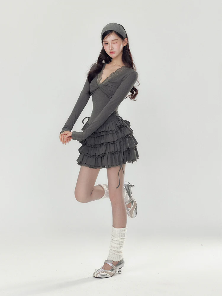 V-neck Long Sleeve Cake Dress