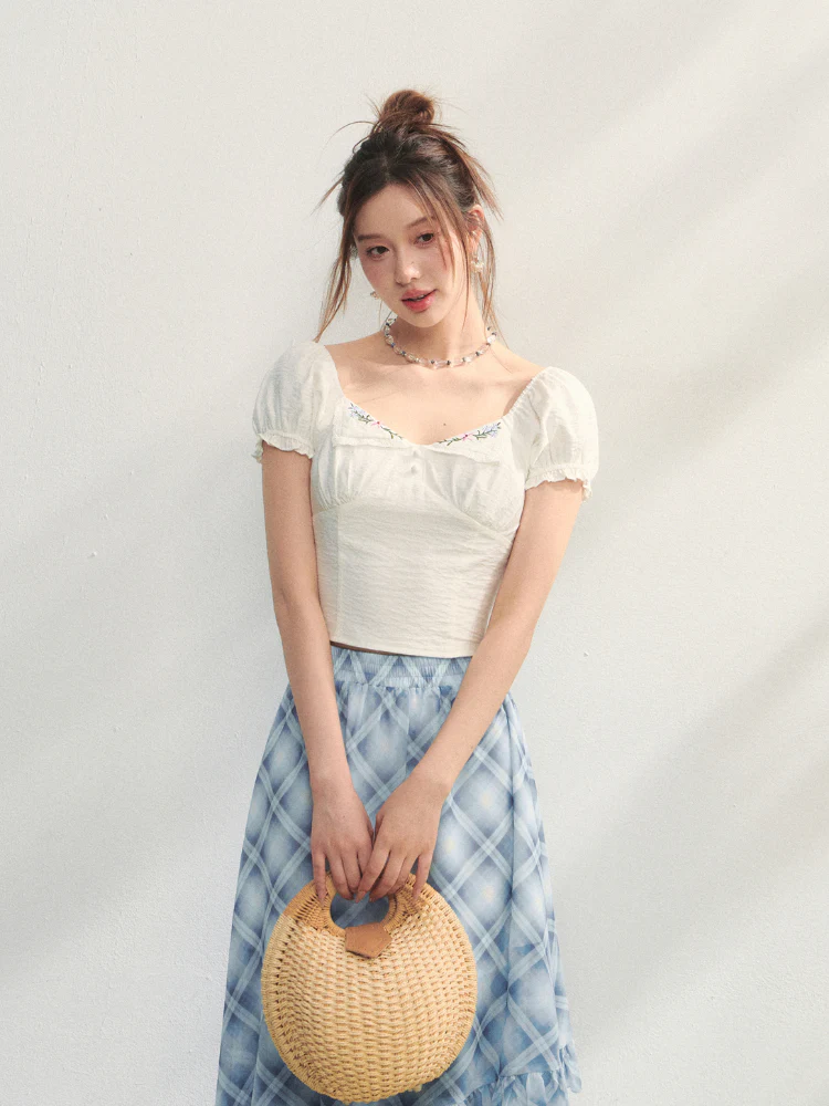 White Square Neck Embroidered Puff Sleeve Shirt