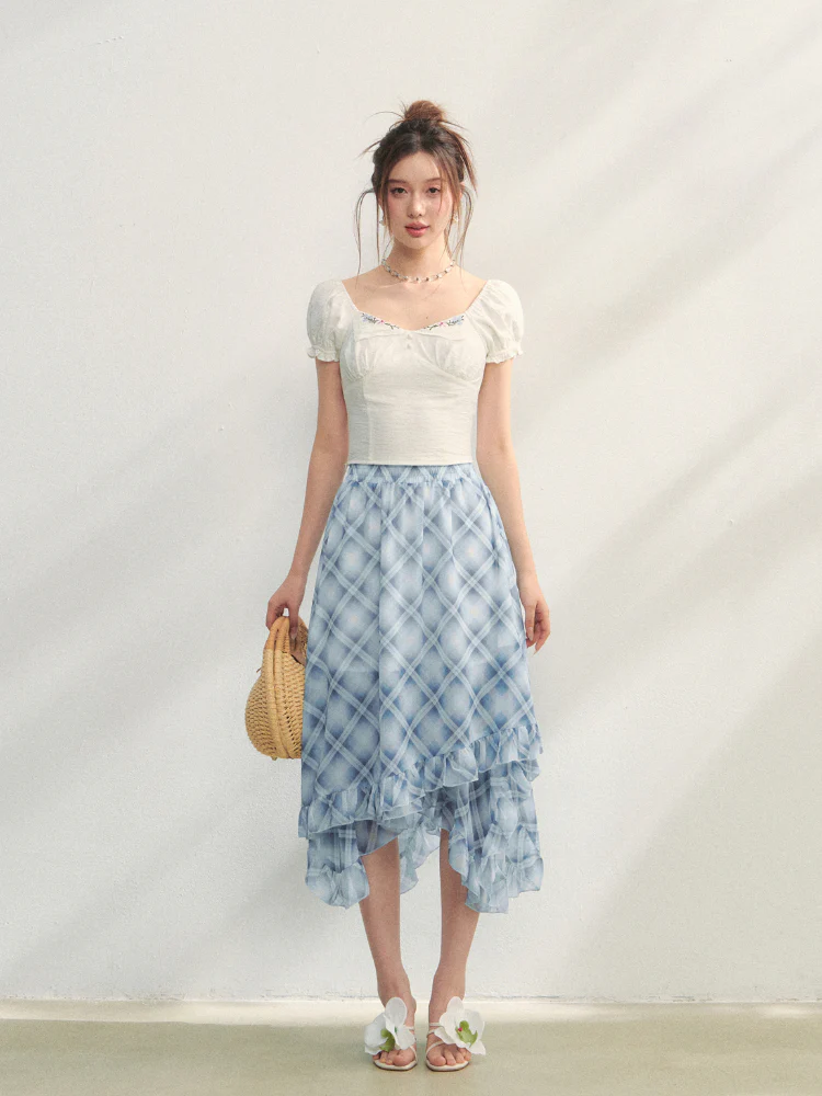 White Square Neck Embroidered Puff Sleeve Shirt