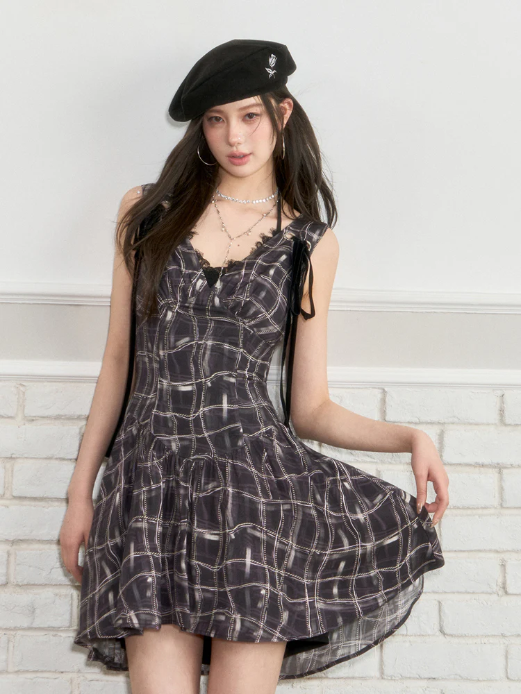 Tie-up Plaid Sleeveless Dress