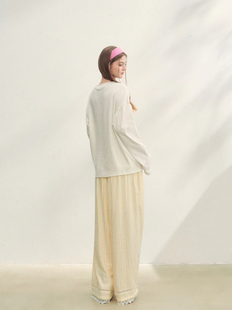 Crew Neck Dog Print Long-Sleeve Tee