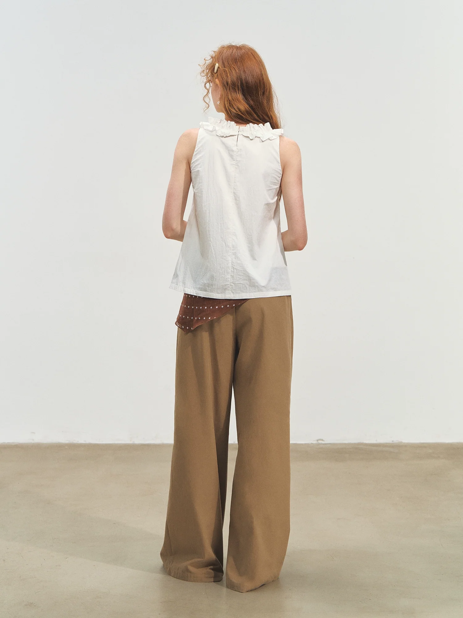 French Ruffle Lace Knotted Flower V-neck Top