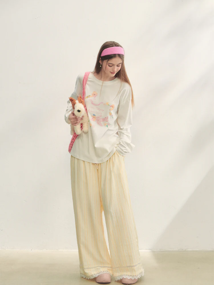 Crew Neck Dog Print Long-Sleeve Tee