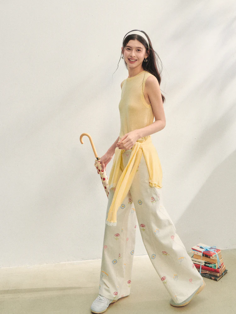 Lace Trimmed Crew Neck Knitted Cardigan Set