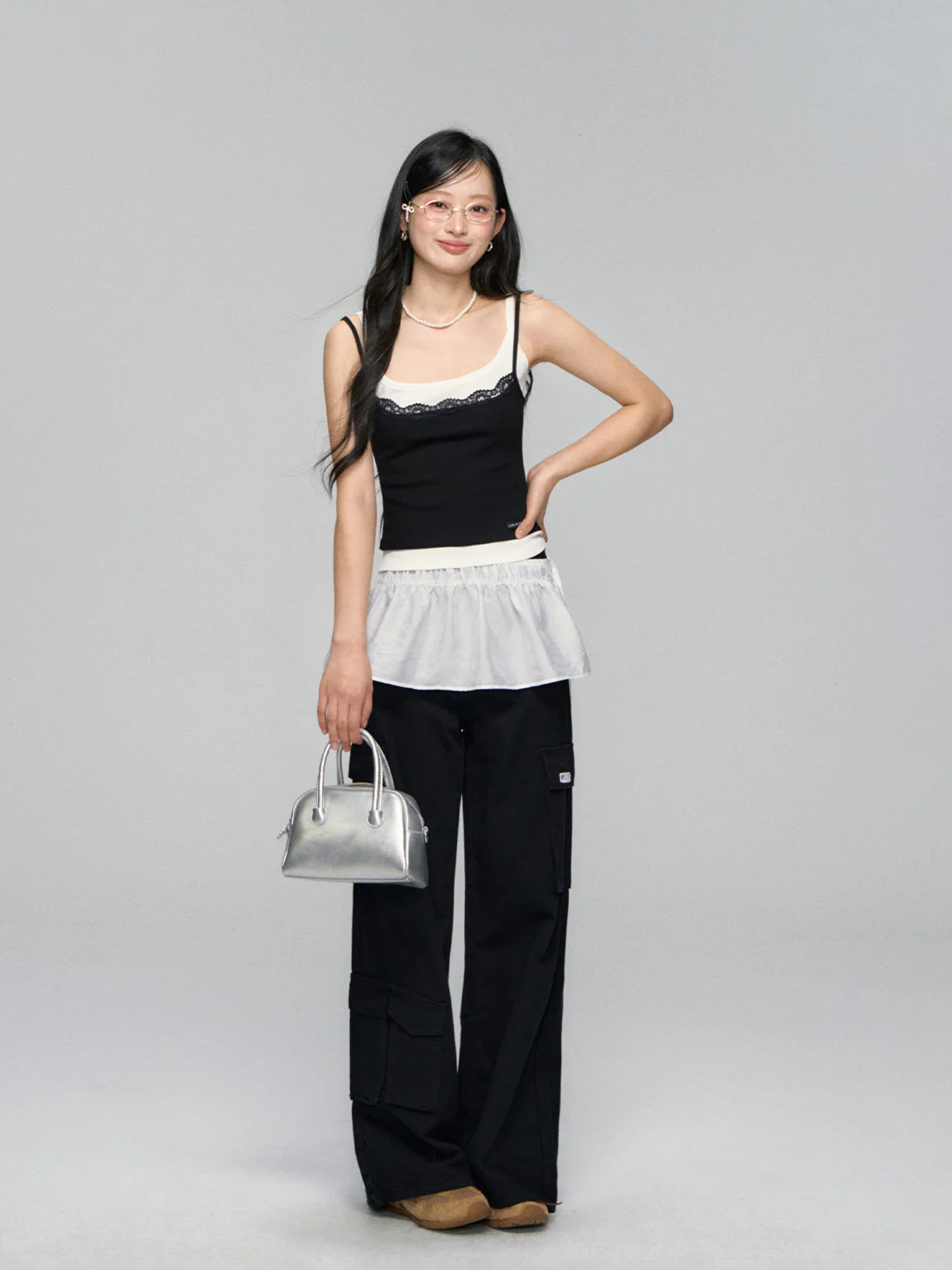 Flap-Back Pocket Utility Wide-Leg Jeans