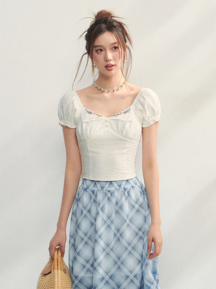 White Square Neck Embroidered Puff Sleeve Shirt