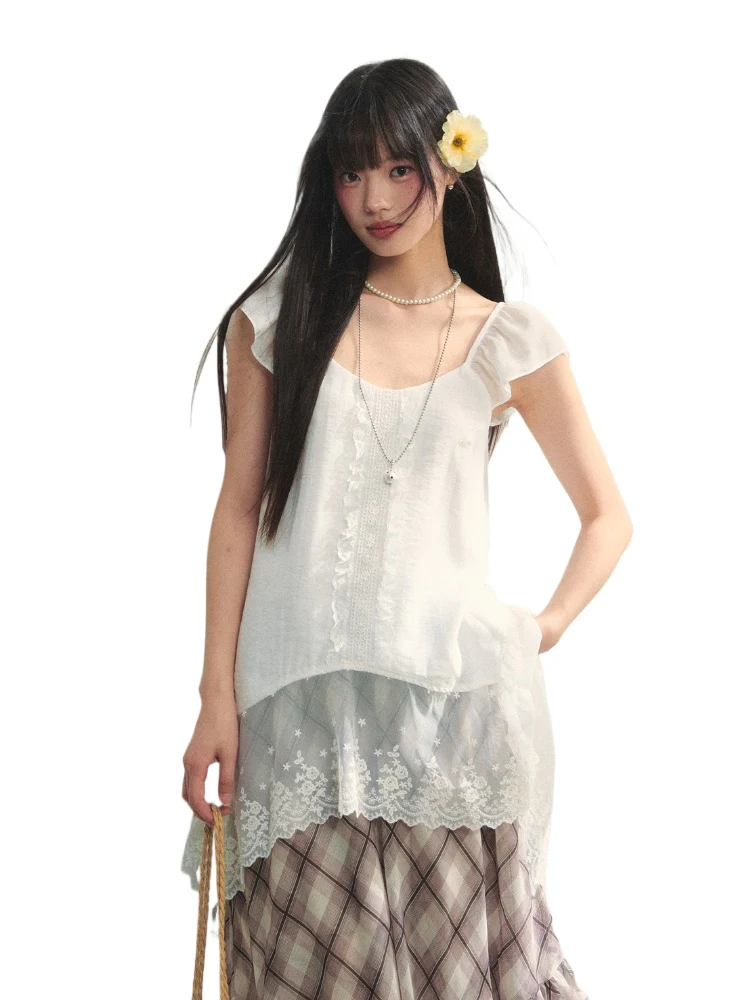 Lace Ruffled Hem Top