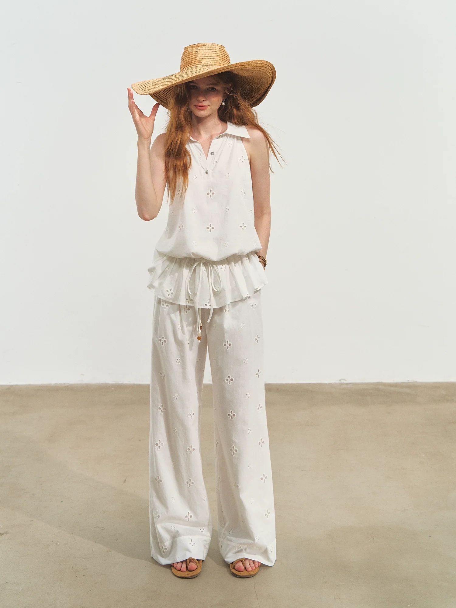 French-Style Printed Sleeveless Halter Tie-Up Top