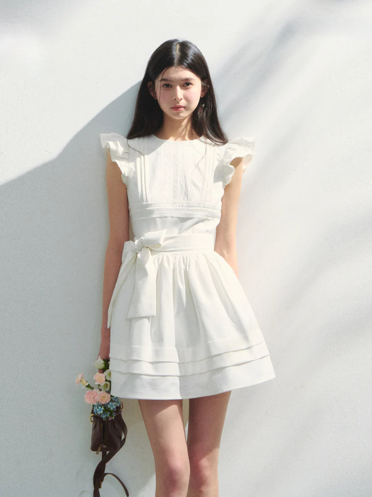 Flutter-Sleeve Bow-tied Tea-break Dress