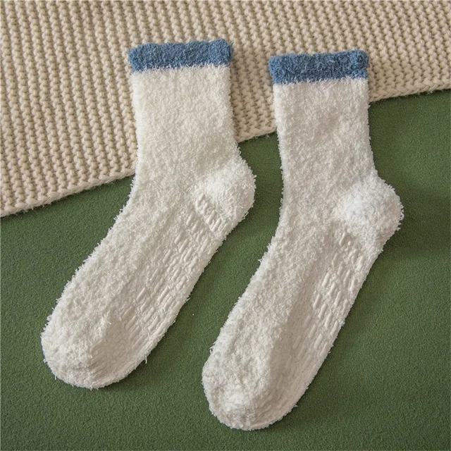 1 Pair Women's Fuzzy Socks with Non-Slip Grips Super Soft Woman Man Cold Protection Winter Warm Cozy Plush Slipper Socks