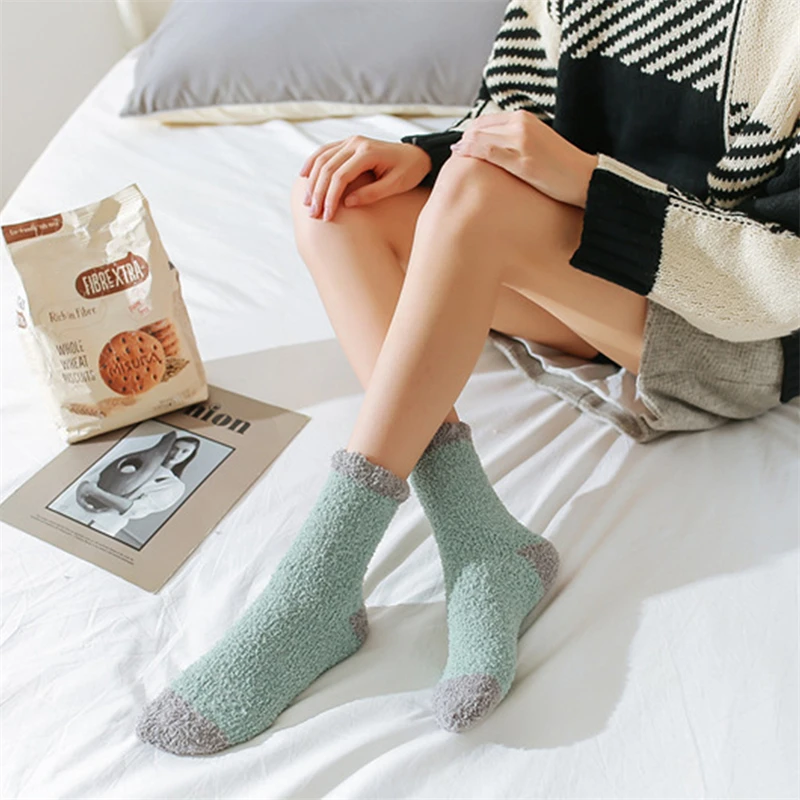 1 Pair Women's Fuzzy Socks with Non-Slip Grips Super Soft Woman Man Cold Protection Winter Warm Cozy Plush Slipper Socks