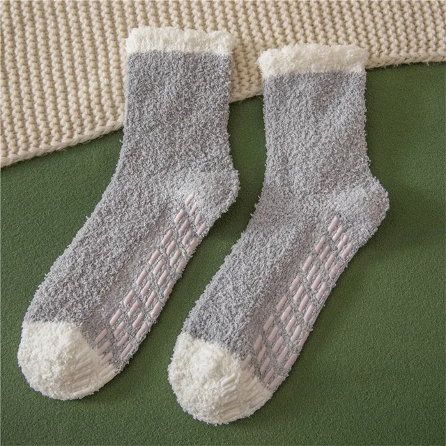 1 Pair Women's Fuzzy Socks with Non-Slip Grips Super Soft Woman Man Cold Protection Winter Warm Cozy Plush Slipper Socks