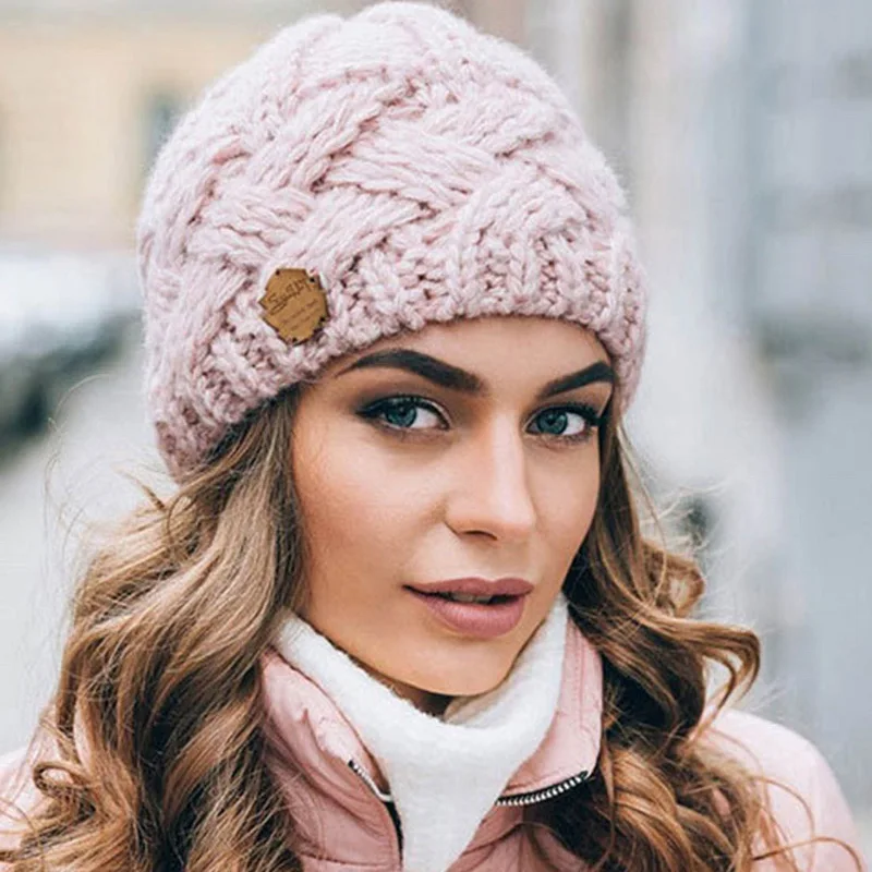New Women Knitted Hats Autumn Winter Fashion Knitted Hats Solid Outdoor Warm Knitted Skullies Beanies Caps Thermal Windproof Hat
