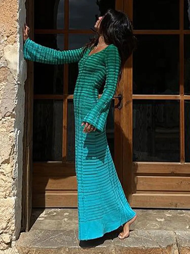 Fashion Gradient Blue Women Pleated Knit Maxi Dress Elegant U-neck Long Sleeve Slim Dresses Summer Female Beach Party Robe