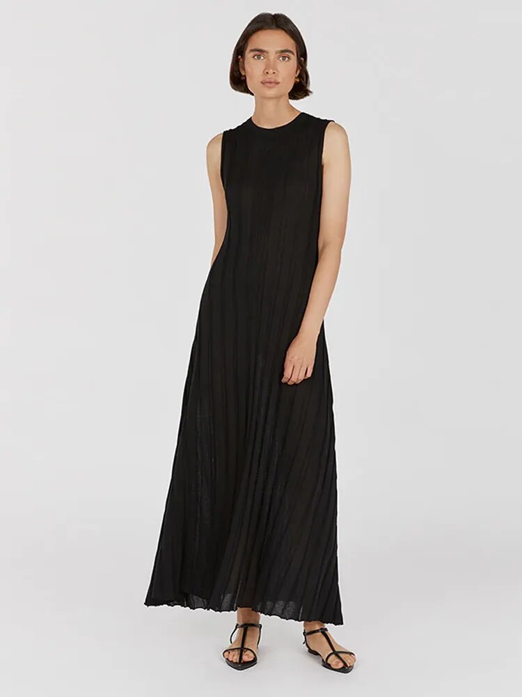 Women Sleeveless Ribbed Knitted Pleated Midi Dress Elegant Slim O-neck A-line Dresses 2023 Summer Lady Beach Party Chic Robe