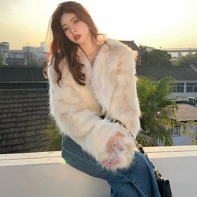 Autumn Fashion Faux Fox Fur Coat Women Fashion Gradual Color Feather Short Coats Outercoat Lady Party Elegant Outfits