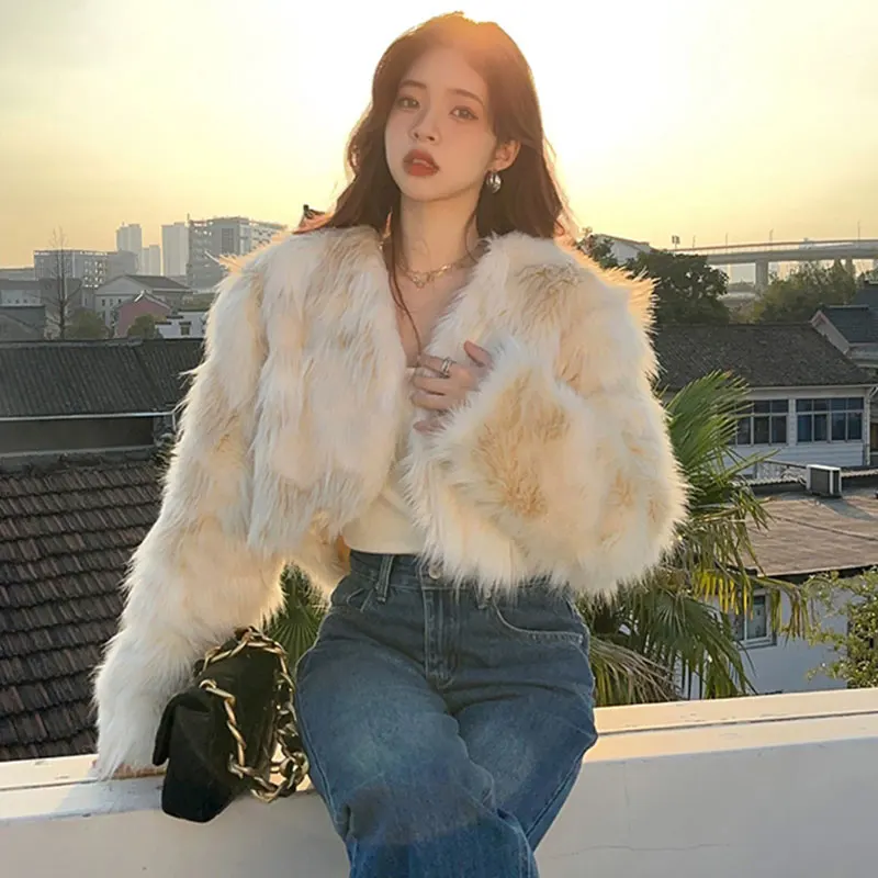 Autumn Fashion Faux Fox Fur Coat Women Fashion Gradual Color Feather Short Coats Outercoat Lady Party Elegant Outfits