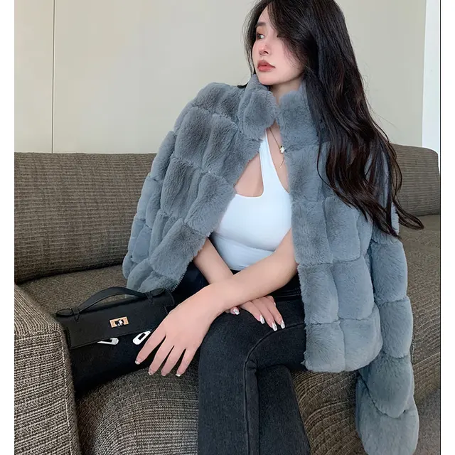 Thick Faux Fur Jackets Warm Autumn Winter Luxury High Collar Faux Mink Fur Party Club Coat Vintage Solid Furry Outerwear