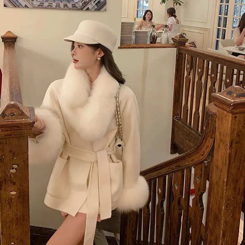 White Wollen Coat With Belt Woman Winter Autumn Chic Solid Fox Fur Collar Thick Warm Chic Long Ladies Lace Up Coat Outwear