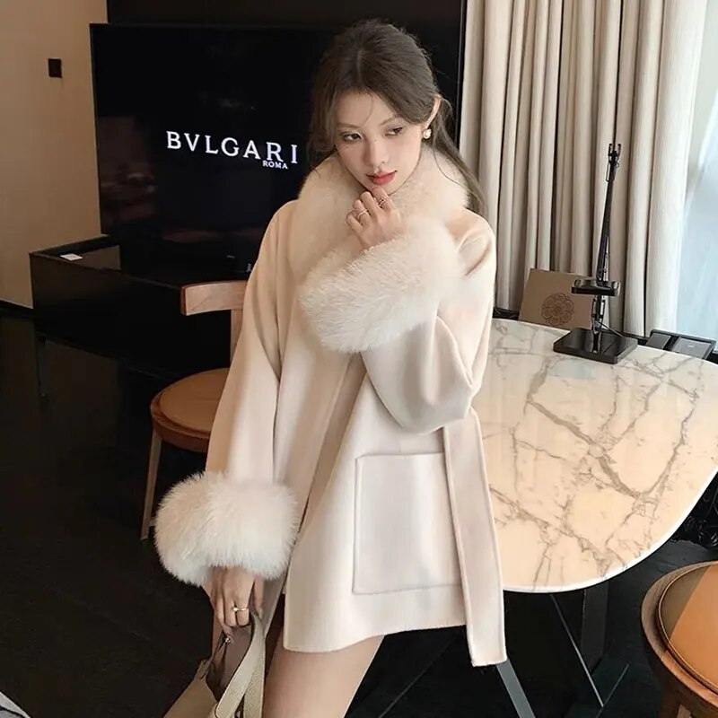White Wollen Coat With Belt Woman Winter Autumn Chic Solid Fox Fur Collar Thick Warm Chic Long Ladies Lace Up Coat Outwear