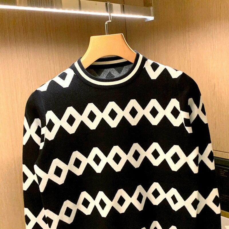 Men Autumn Winter Fashion Long Sleeve Slim Sweater Tops Male O-neck Pullover Knit Tops Men Warm Casual Plaid Jumpers W735