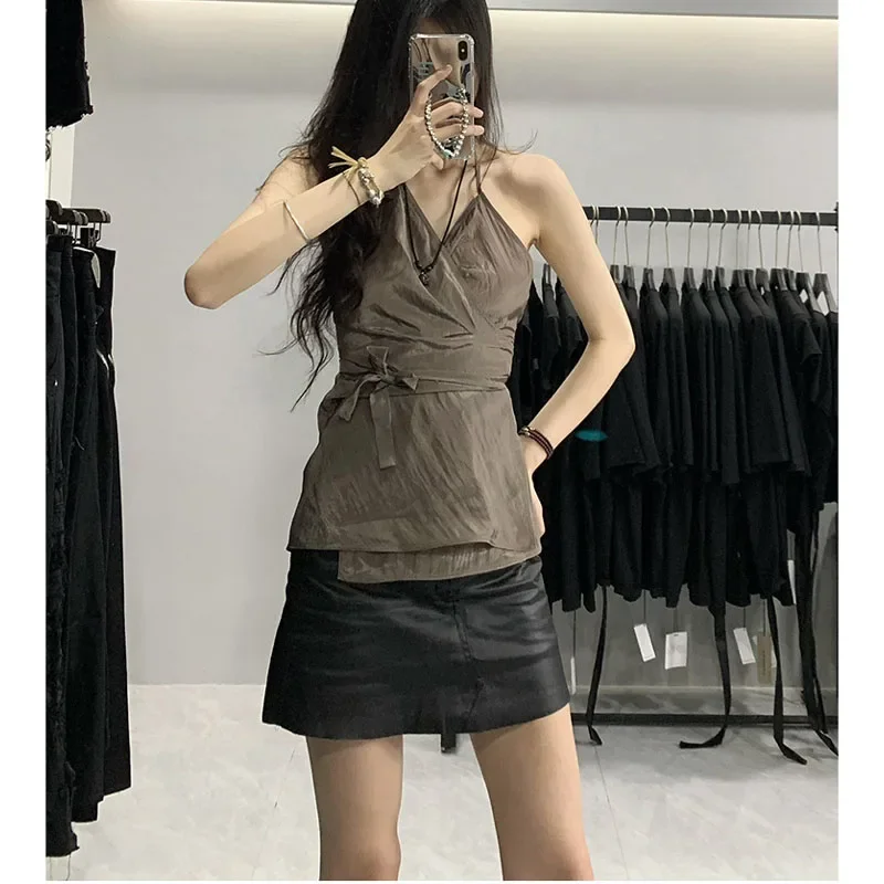 New Summer Women Owens Tops High Quality Camisole Fashionable Sexy Bare Back Vestee Clothing
