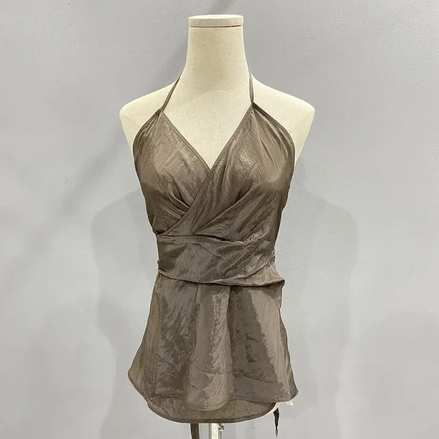 New Summer Women Owens Tops High Quality Camisole Fashionable Sexy Bare Back Vestee Clothing