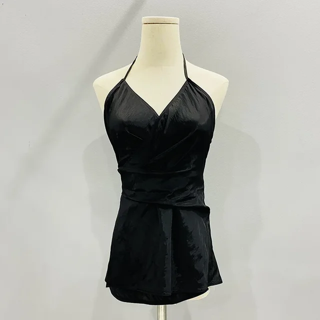 New Summer Women Owens Tops High Quality Camisole Fashionable Sexy Bare Back Vestee Clothing