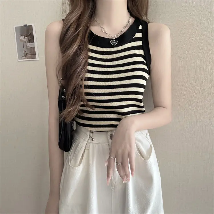 Retro Striped Knitted Vest Summer Women's Bottoming Outerwear Sleeveless Design Sense Thin Chic Short Streetwear Tops Tank Top