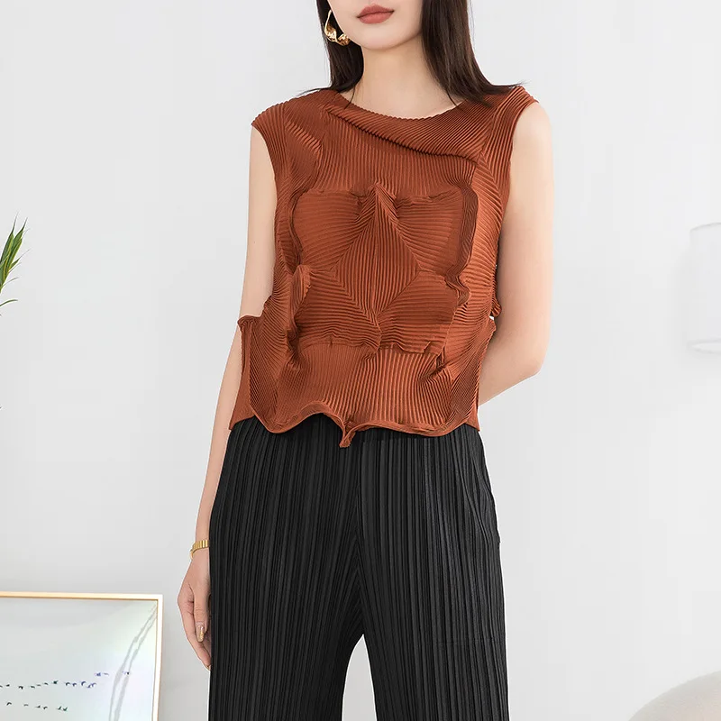 Miyake Pleated Vest Women's Summer New Fashion Loose Temperament Design Large Size Stretch Bud Bottoming Top