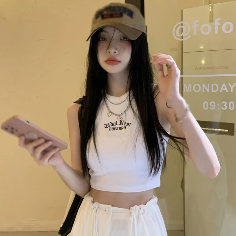 Women's Temperament Slim Tank Top With Chest Pad Fashion Girly Round Neck Letter Embroidery Sleeveless Casual Sport Crop Top