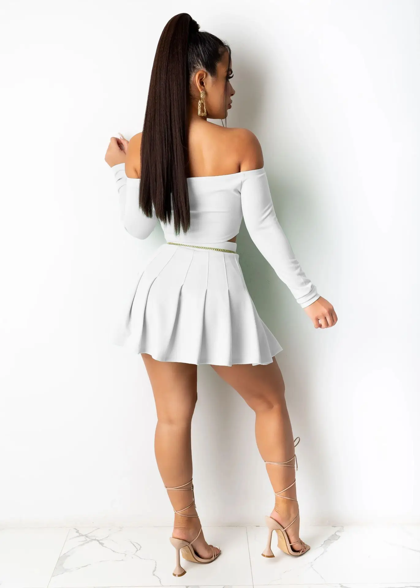 Birthday Outfits Women Dress Sets Raglan Sleeve Slash Neck T Shirt Suit Sexy Crop Top Ladies Pleated Mini Dresses Two Piece Set