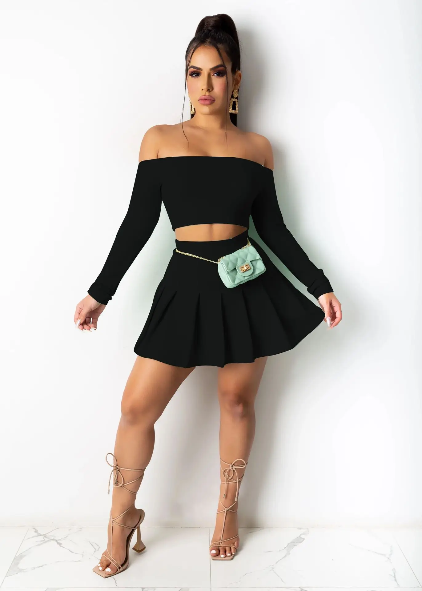 Birthday Outfits Women Dress Sets Raglan Sleeve Slash Neck T Shirt Suit Sexy Crop Top Ladies Pleated Mini Dresses Two Piece Set
