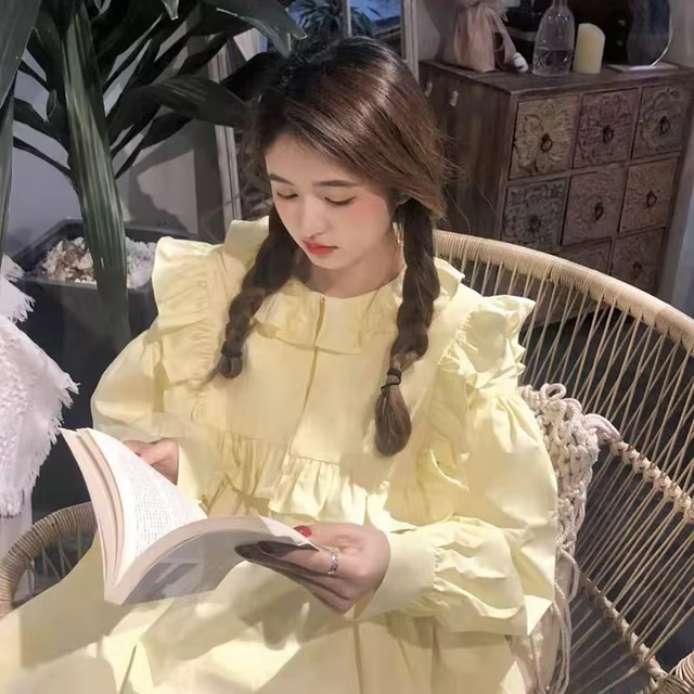 Retro pleated shirt white shirt Korean long sleeve Japanese street shirt Peter Pan collar design loose casual blouse new