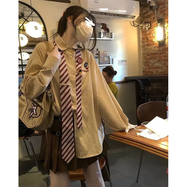 Vintage Tie Striped Shirts Women Harajuku Brooch Big Long Sleeve Shirts Korean Streetwear Preppy Print Loose Casual Tops